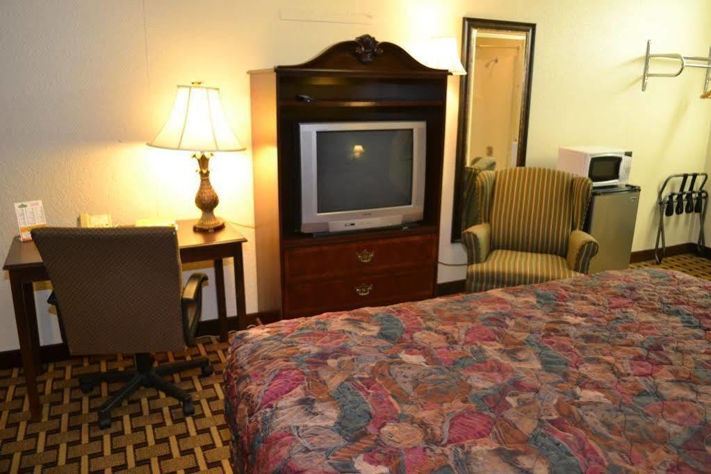 Masters Inn Augusta Washington Rd, I-20 Экстерьер фото